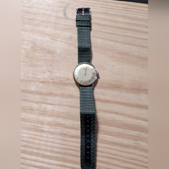 1958 Elgin Men's Gold 19Jwl Made in USA Watch - gold toned w/ Textured Dial - Picture 7 of 9